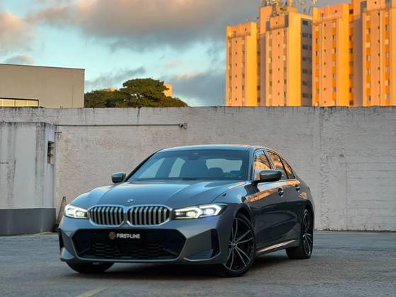 BMW 320i 2.0 16V TURBO FLEX M SPORT AUTOMÁTICO BMW 320i 2.0 16V TURBO FLEX M SPORT AUTOMÁTICO
